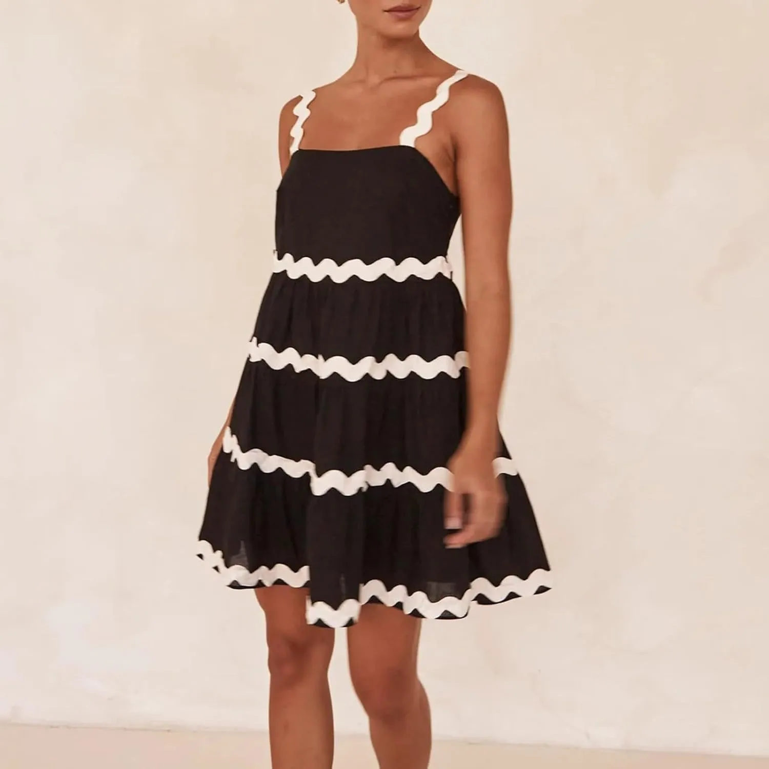 HGps8w 2025 Women's Summer Dress Square Neck Spaghetti Strap Dress Casual Sleeveless Boho Sundress A Line Tiered Beach Dress