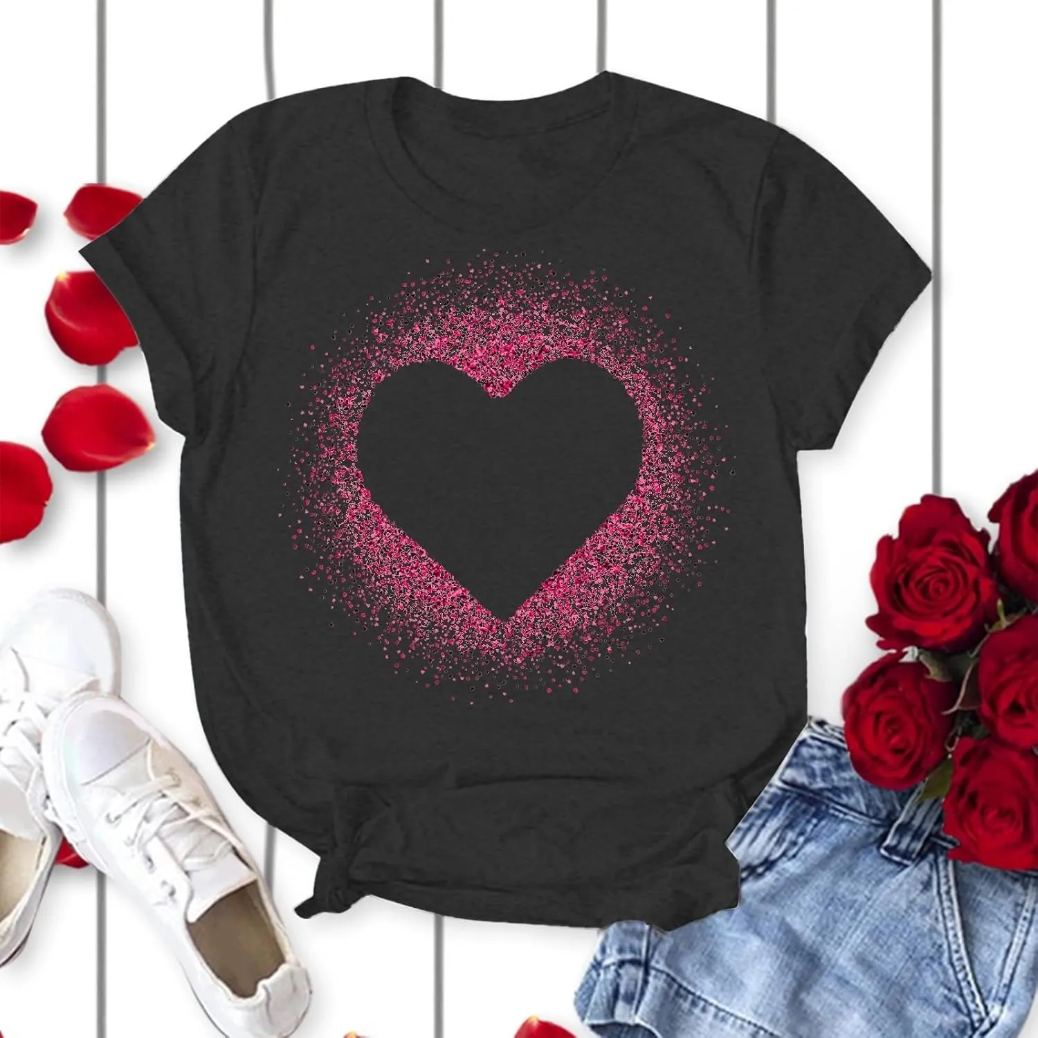 Women Love Heart Graphic Tees Shirt Short Sleeve Tops Tshirts Regular Fit Tunic Blouse Cute Funny Gift Clothes 2023